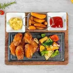 Wing With Sutichle Sauce