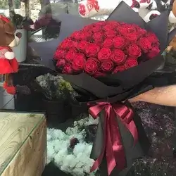 Bouquet Flowers- Red