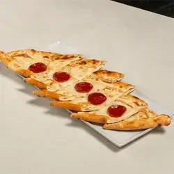 Pepperoni Pide
