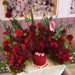 Cake and flowers