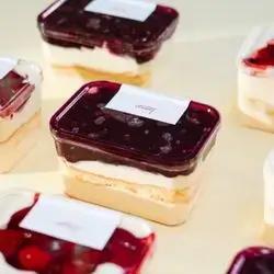 Blueberry Tiramisu