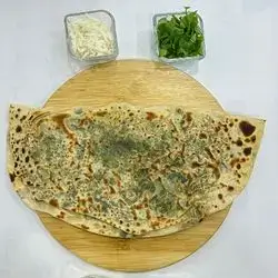 ناسکە نان سبيناخ بالجبن