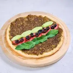 Vegetable And Thyme Manakish