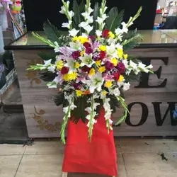 Stand Flowers