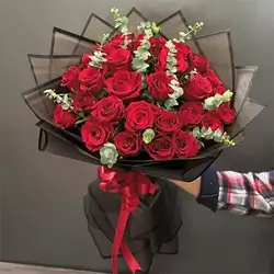 Bouquet Of Red Roses 30 Flowers
