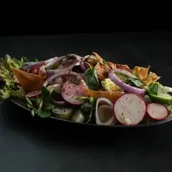 زەڵاتەی فەتوش