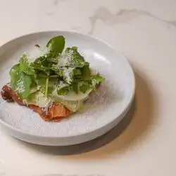 Croissant Benedict