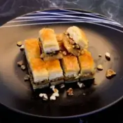 Kilo Of Baklava With Walnuts - Ghee