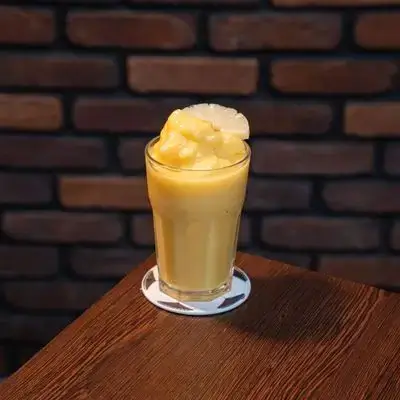 Pineapple Banana Smoothie