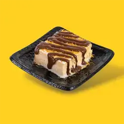 Trilecha With Vermicelli & Nutella Sauce