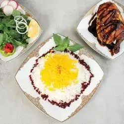 Akbar Juja With Rice