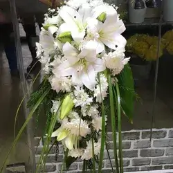 The Bride's Flower-Offwhite