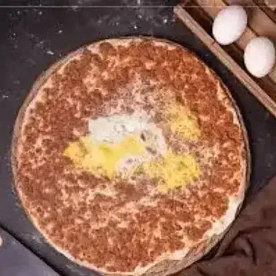 Lahmacun With Egg