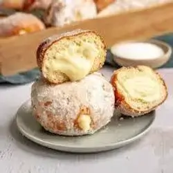 Toffee Stuffed Donut