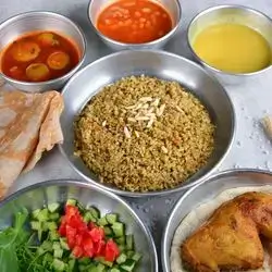Chicken And Fareeka