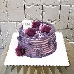 Purple Cake For 6 Person