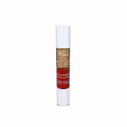 Lipstick with Under-Eye Brightener 2