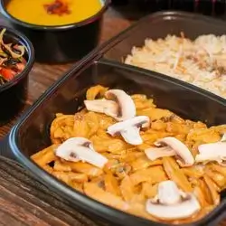 Chicken Stroganoff
