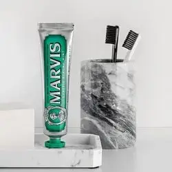 MARVIS CLASSIC STRONG MINT