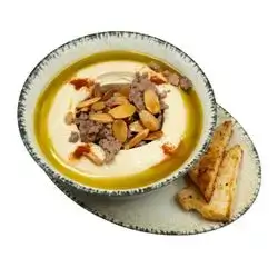 Hummus With Meat