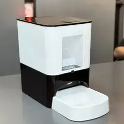 Auto-Matic Pet Feeder 14L