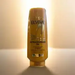 Loreal conditioner EXTRAORDINARY OIL