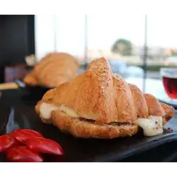 Zaatar with Cheese