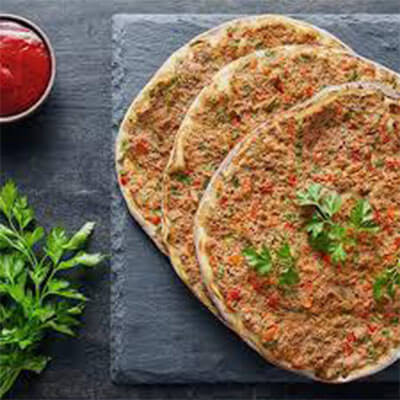 Lahmacun With Turkish Pepper