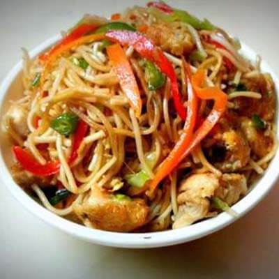Chicken Hakka Noodles 
