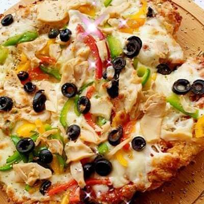 Falafilo Crispy Pizza