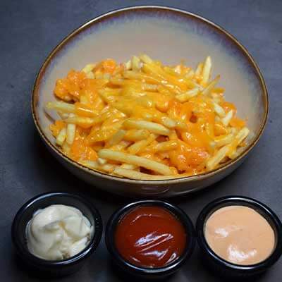 Fries with cheese