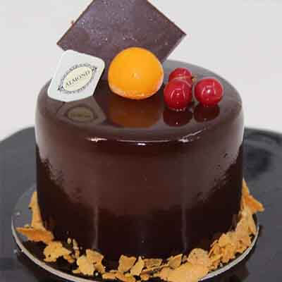Saw Cafe You Cake