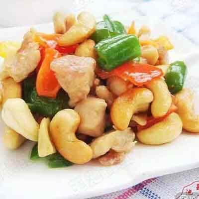 Chicken with Cashew Nuts