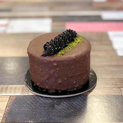 Nuts Circle Cake