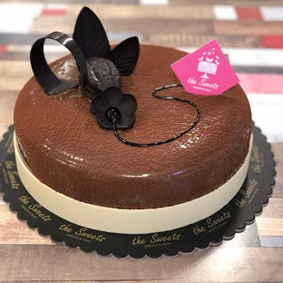 Chocolate Flavored Cake 10 Person (Medium)