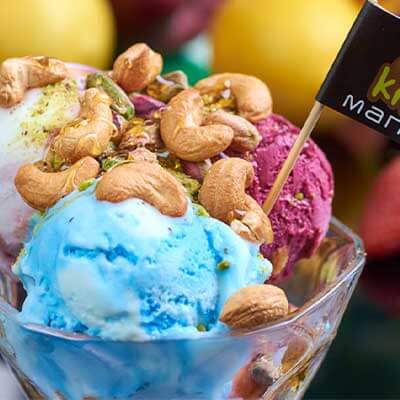 Ice Cream with Nuts And Honey
