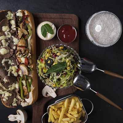 Kiwi Steak Meal with Salad,Cocktail and Fries