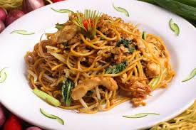 Fried Noodles with Chicken			